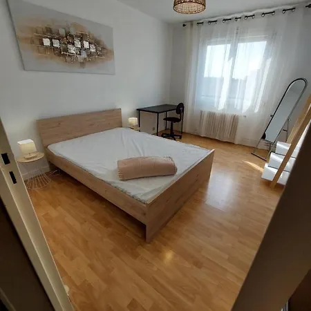 3 Chambres Netflix Inclus Troyes Exterior photo